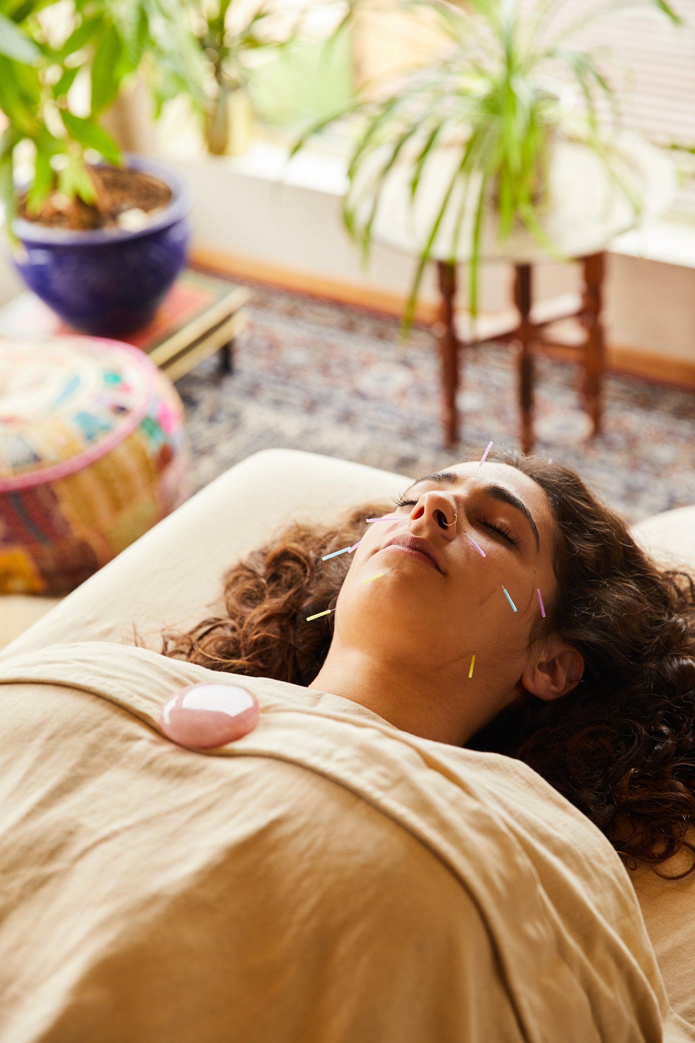 Lady in a Acupuncture Treatment — Santa Monica, CA — Active Therapy Center Lady in a Acupuncture Treatment — Santa Monica, CA — Active Therapy Center